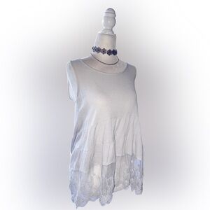 Wrangler Lace Hem Tank Top